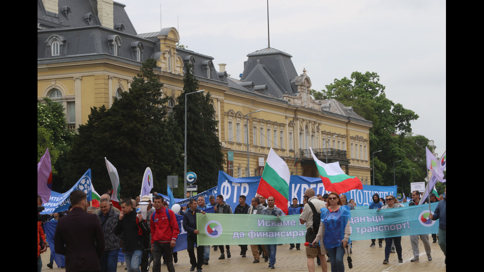 Протести и блокади парализираха София и други големи градове