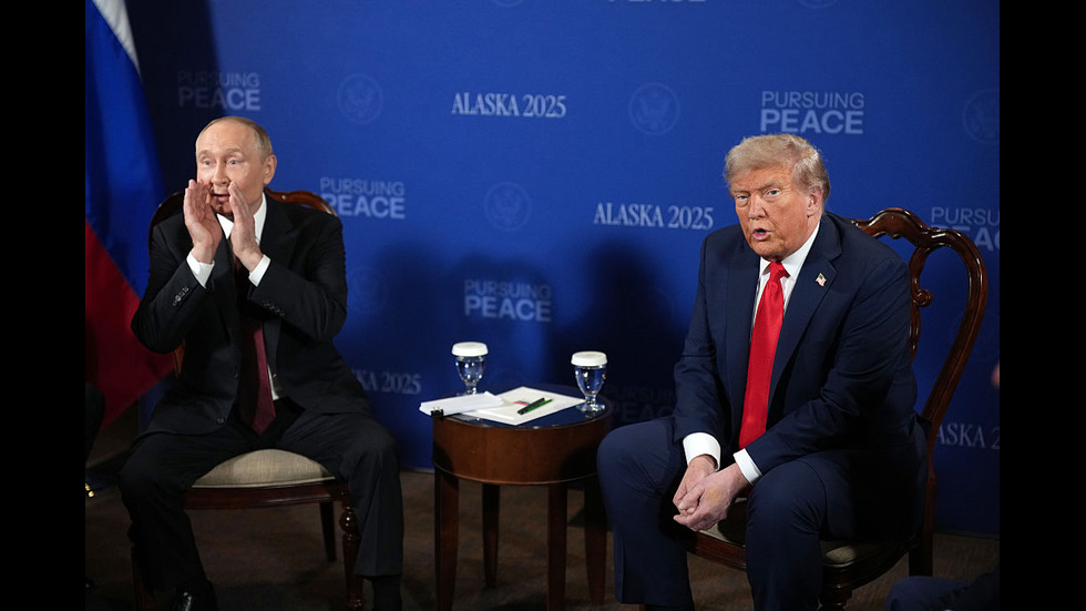 Започна ключовата среща между Тръмп и Путин в Аляска