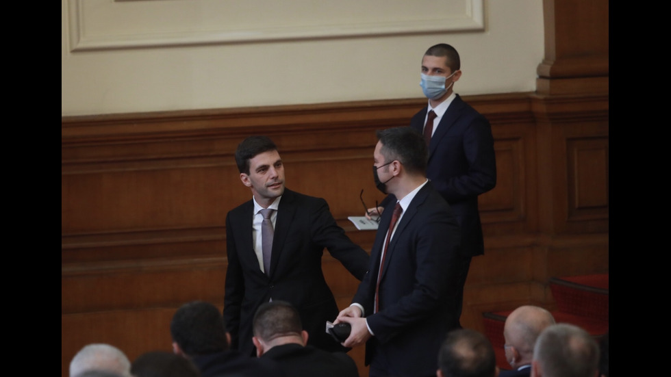 Извънредно заседание на НС за избор на кабинет