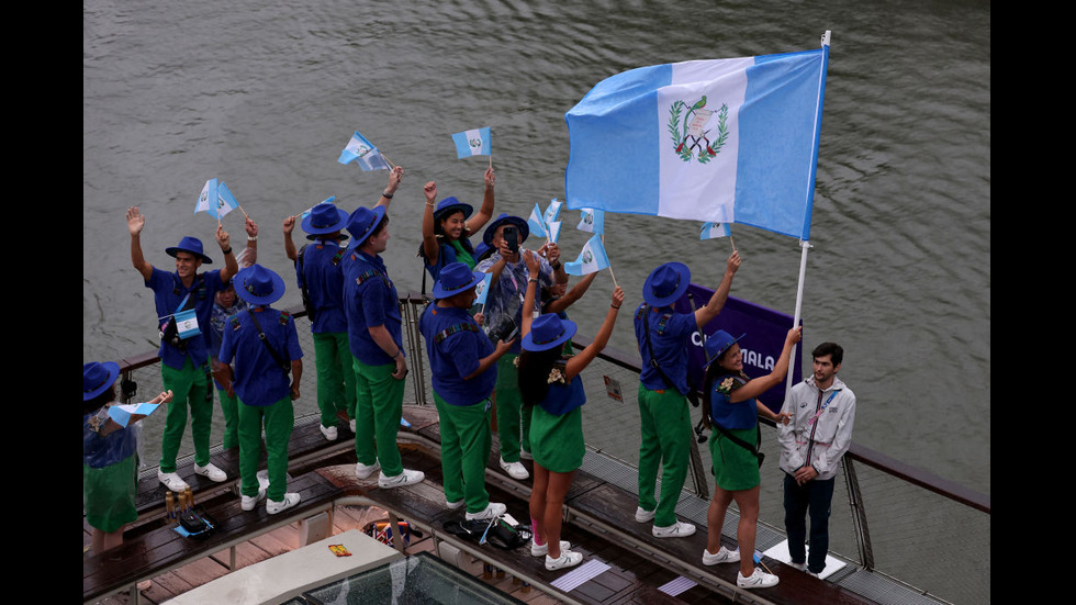 Грандиозно откриване на Летните олимпийски игри в Париж (СНИМКИ)