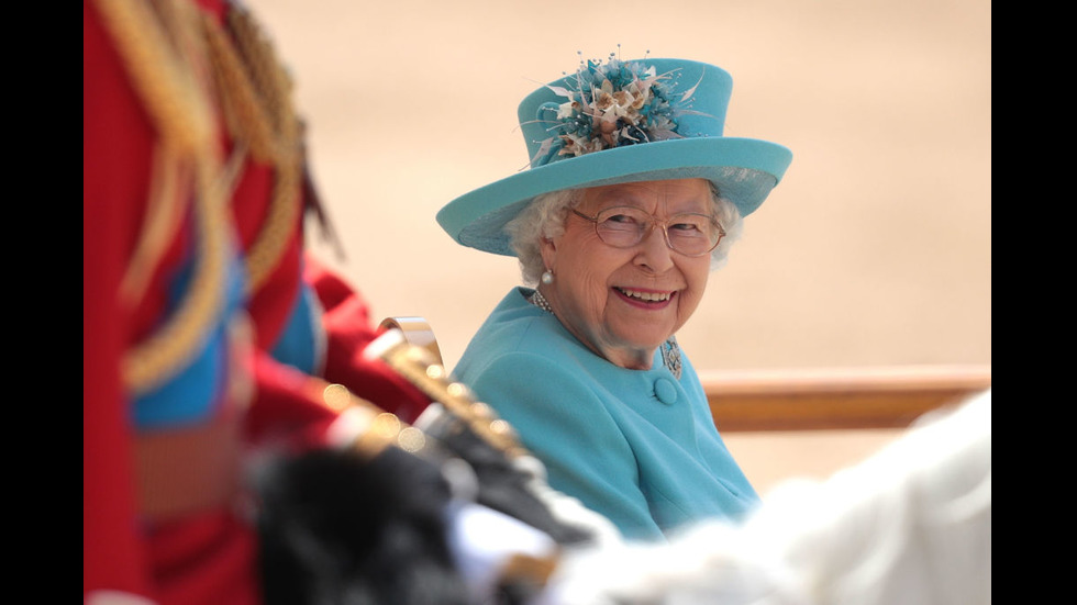 Обединеното кралство отбелязва рождения ден на кралица Елизабет Втора