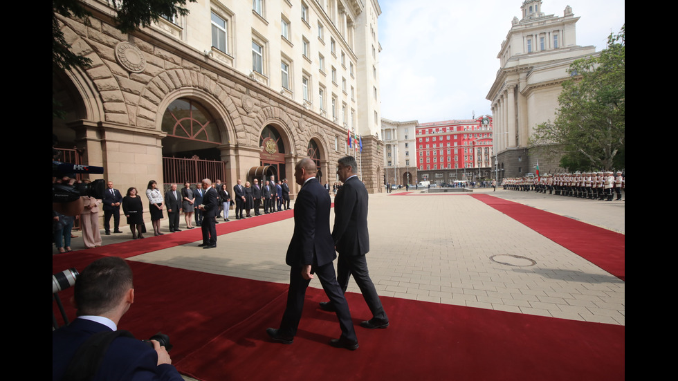 Президентът на Хърватия пристигна у нас по покана на Румен Радев