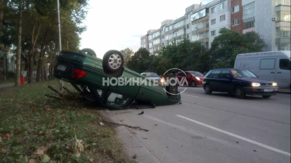Тежка катастрофа на натоварен булевард във Варна