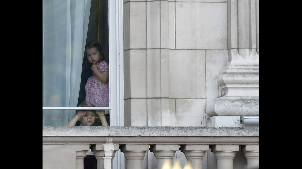 Принцеса Шарлот и принц Джордж на рождения ден на кралица Елизабет II