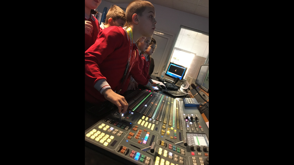 Ученици от ЧСУ "Дружба“ на посещение в NOVA