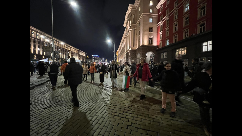 Протестиращи срещу Бюджет 2026 блокираха движението в "Триъгълника на властта"