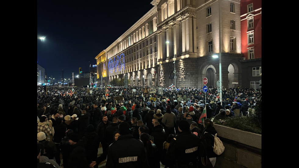 Протести срещу властта в София и други големи градове у нас