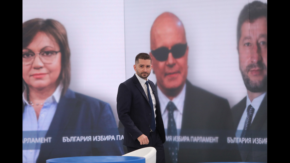 ЗАД КАДЪР: Изборното студио на NOVA