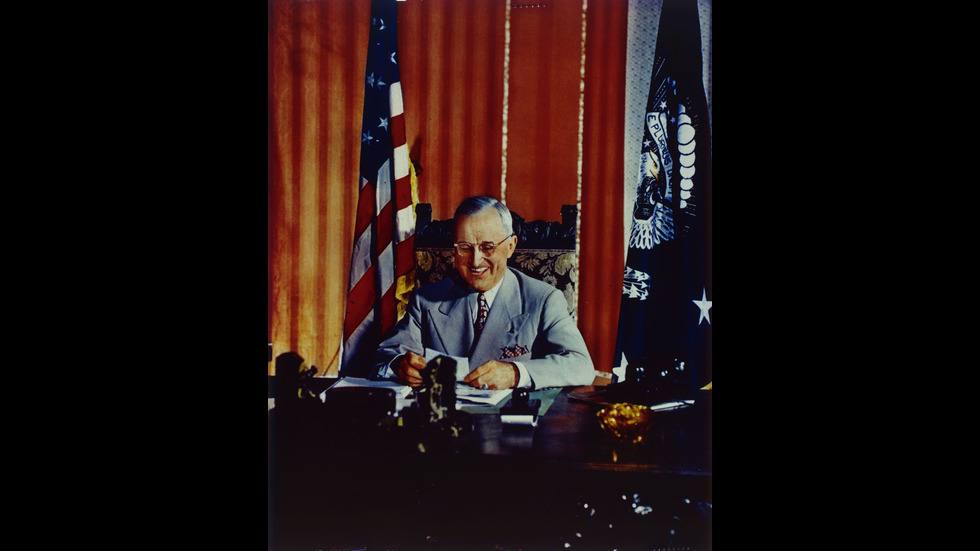 Страх, суеверия и щастие: Как звездите приемат петък 13-и