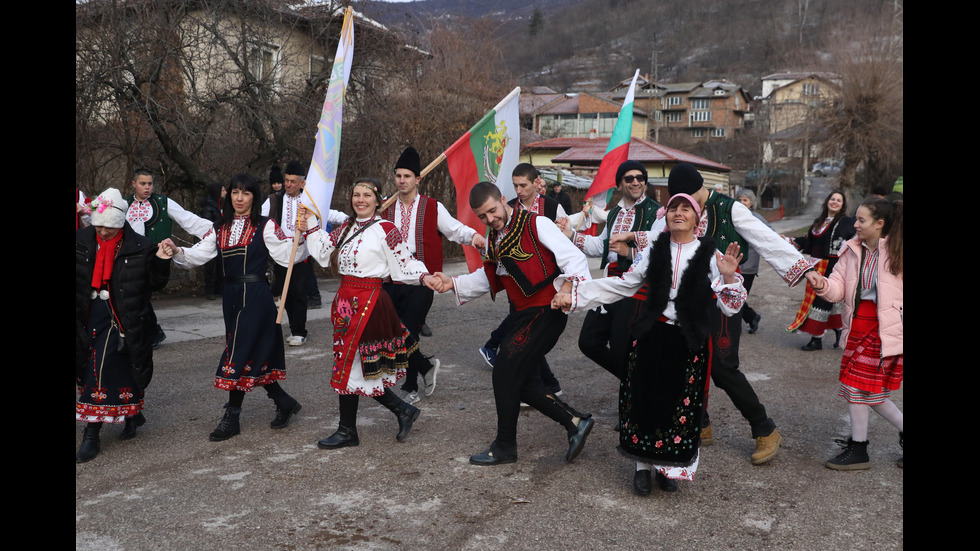 Спасяването на кръста в Зверино