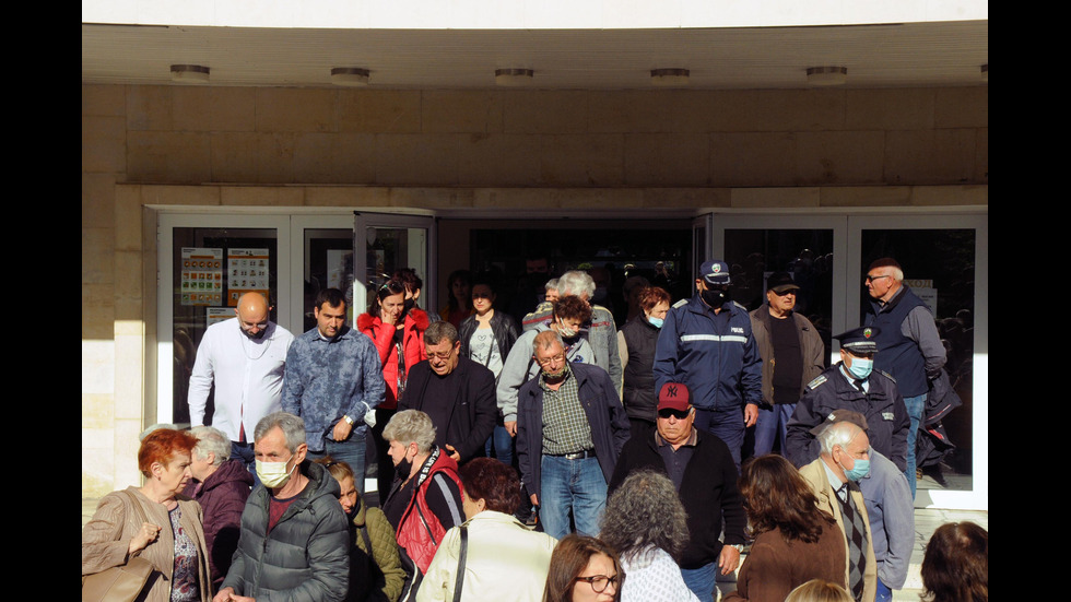 Протест против изграждането на крематориум се проведе в Камено