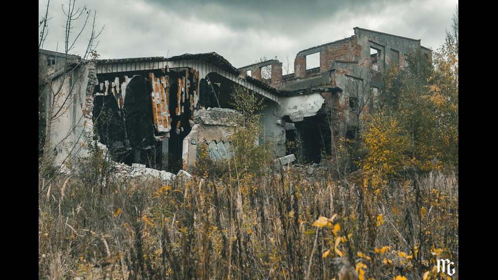 ПРИКЛЮЧЕНИЕ: Да се разходиш в изоставена фабрика от 1911 г.
