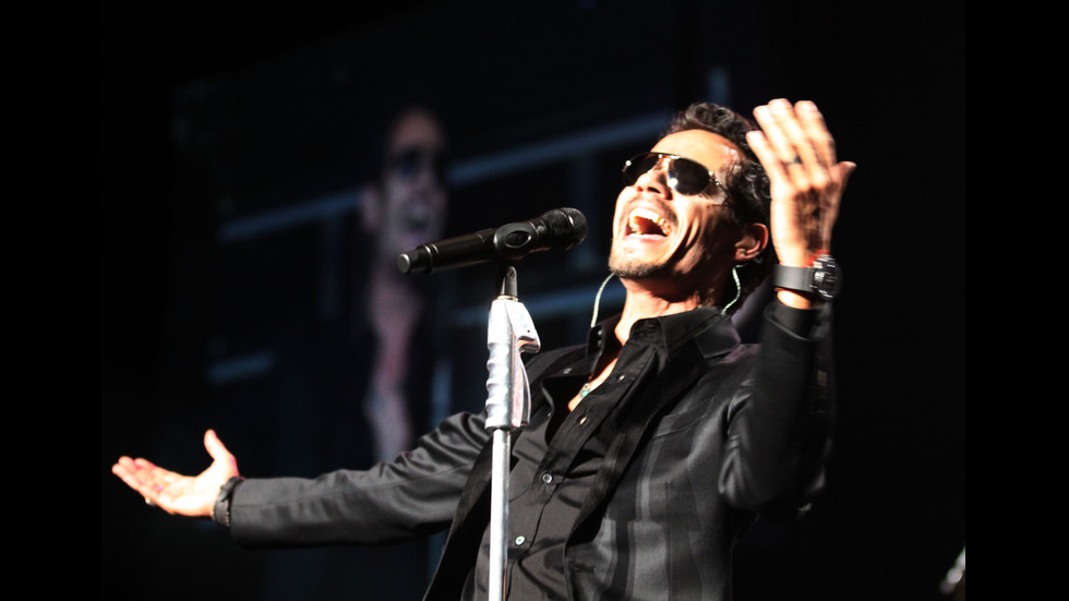 Звездата на латино музиката Марк Антъни на 55