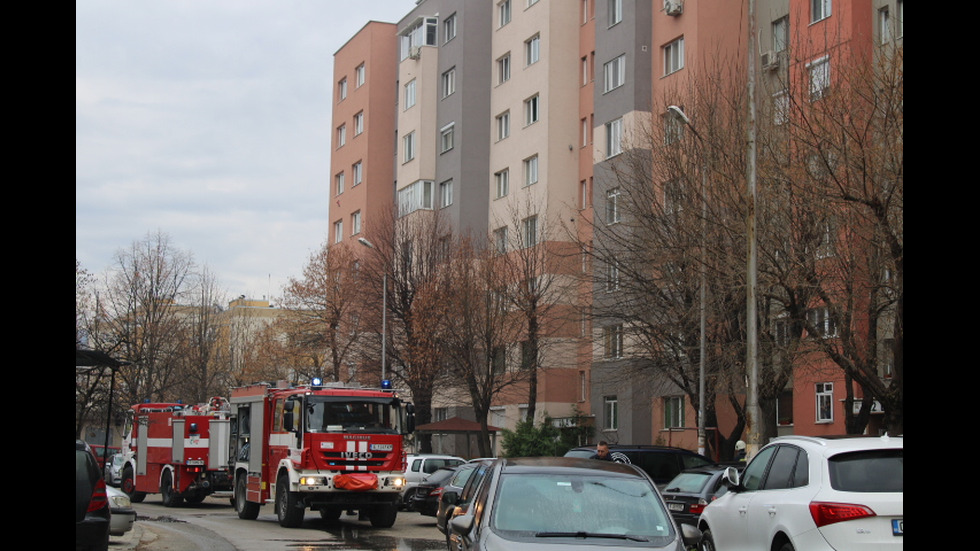 Пламна комин на жилищен блок в Благоевград