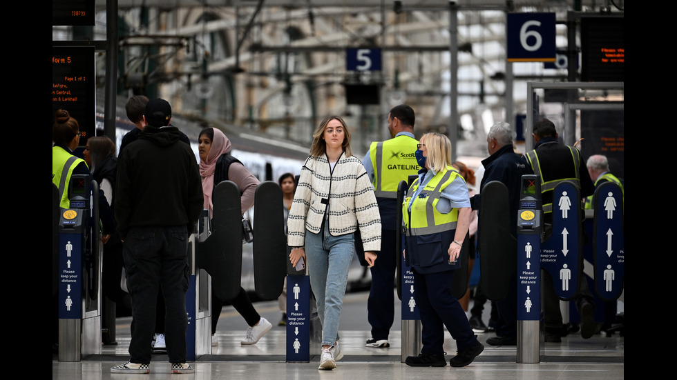 Стачка парализира транспорта във Великобритания
