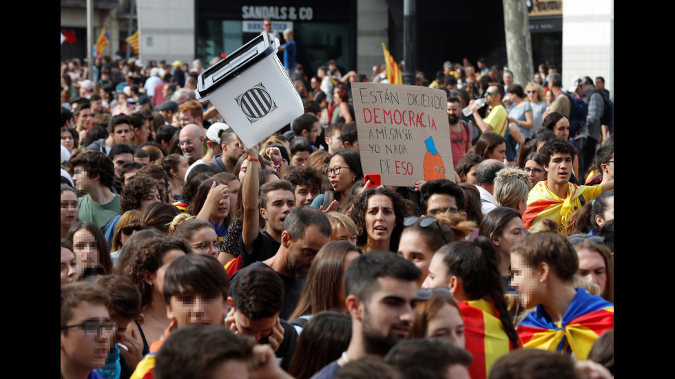 Повече от половин милион души на протест в Барселона