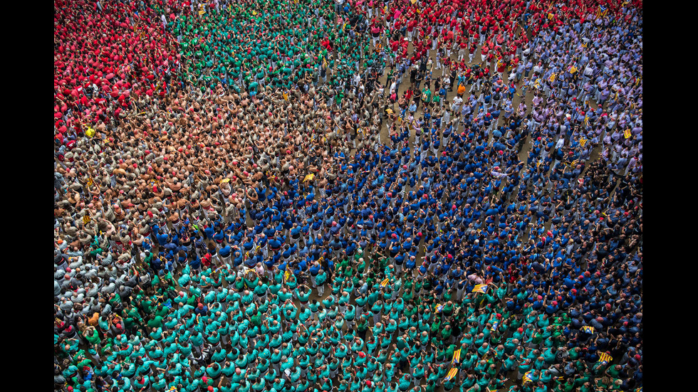 Кули от хора в Испания