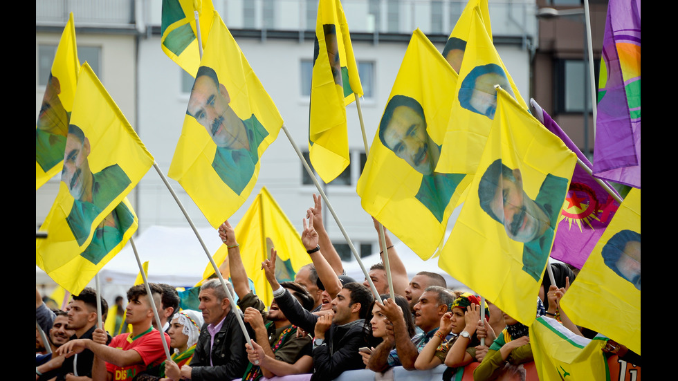 Кюрди на протест в Кьолн