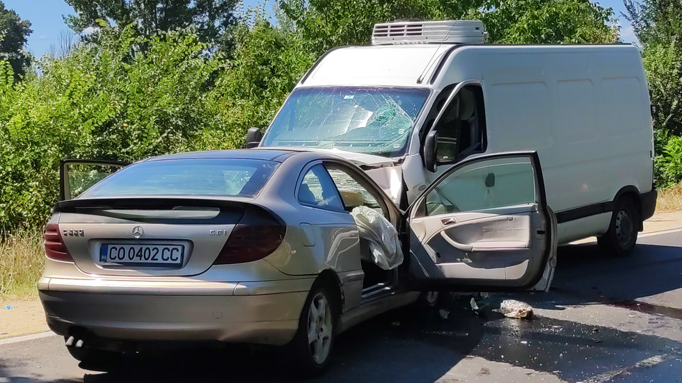 Тежка катастрофа взе жертва в района на Долно Сахране