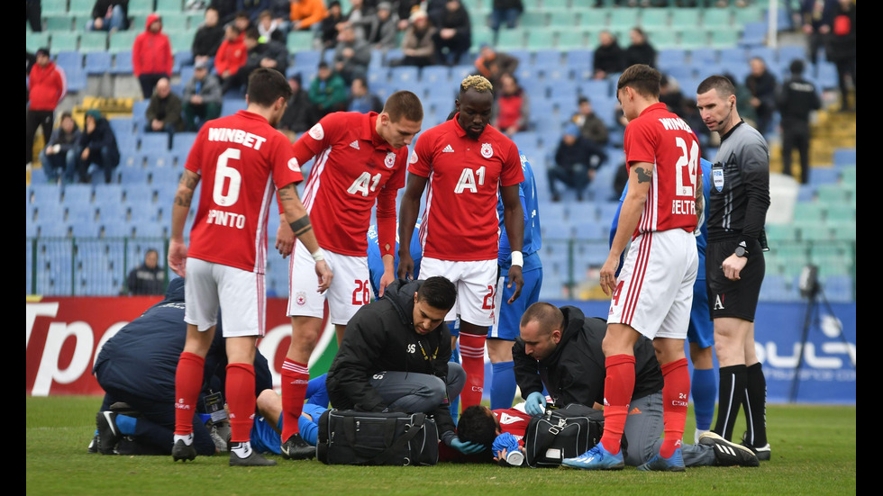 Вечното дерби завърши с нулево равенство