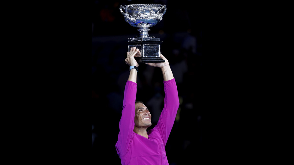 ИСТОРИЧЕСКА ПОБЕДА: Рафаел Надал спечели Australian Open