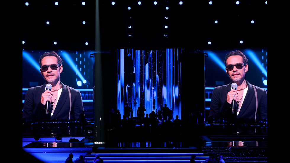 Звездата на латино музиката Марк Антъни на 55