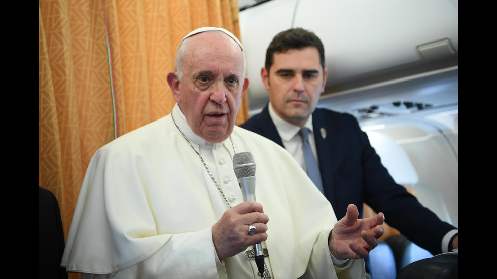 Папа Франциск отговори на въпроси на журналисти в самолета на връщане към Ватикана