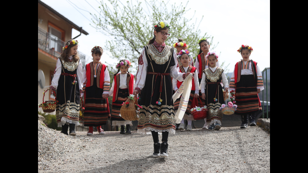 Село Гара Бов отбеляза Лазаровден
