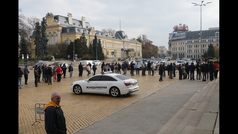 БНБ пусна възпоменателна монета "150 години от рождението на Панайот Пипков"