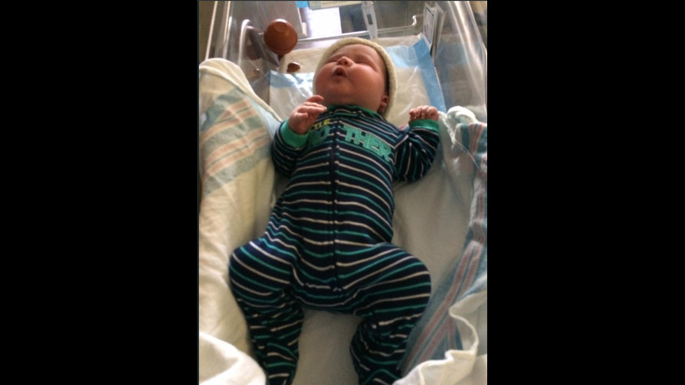 Бебе, тежащо 6,5 кг, се роди в САЩ