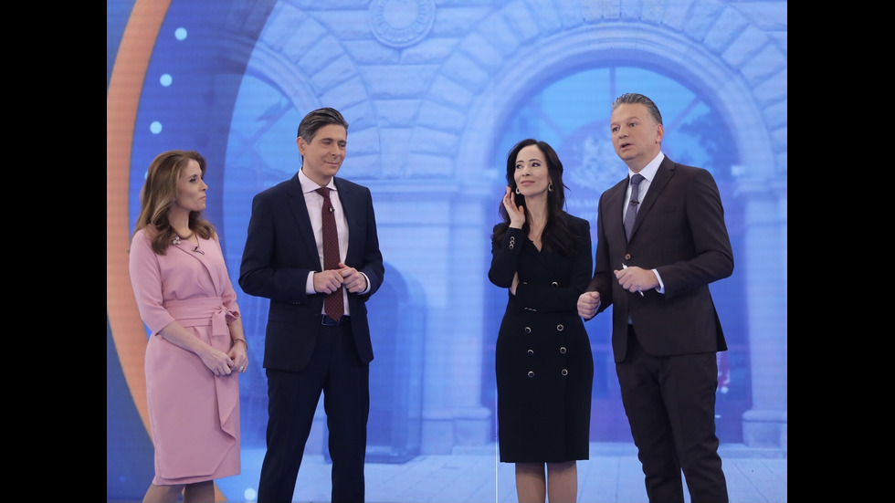 ЗАД КАДЪР: Изборното студио на NOVA