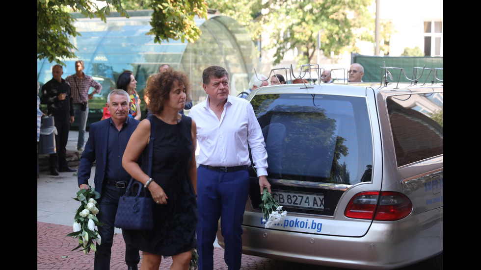 Прощаваме се с Радосвет Радев