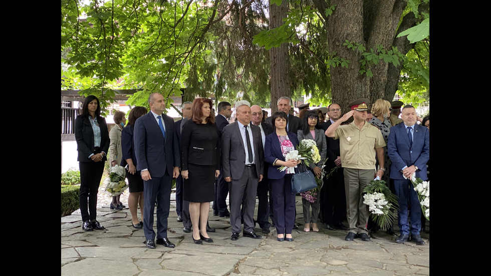 Президентът в Калофер в Деня на Ботев и загиналите за свободата на България