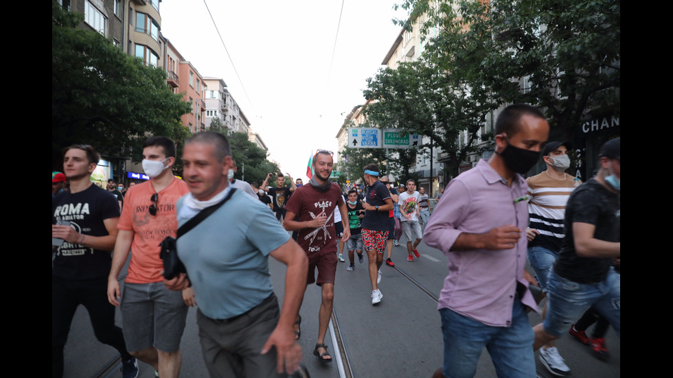 Три протеста в "Триъгълника на властта"