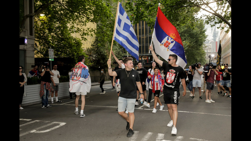 Фенове ликуват след решението за визата на Джокович