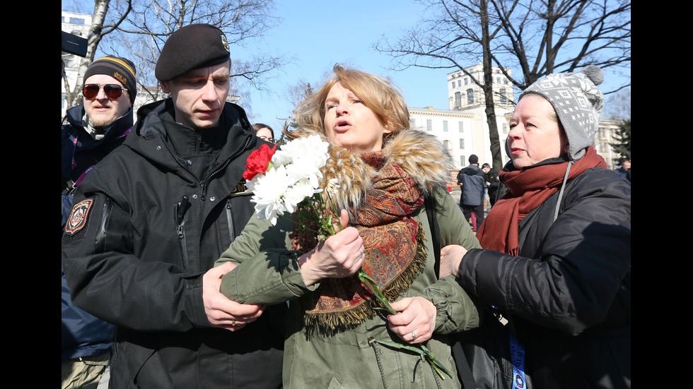 30 задържани на забранен опозиционен протест в Беларус