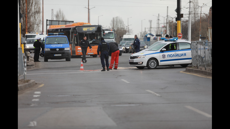 Водоноска блъсна пешеходец в София