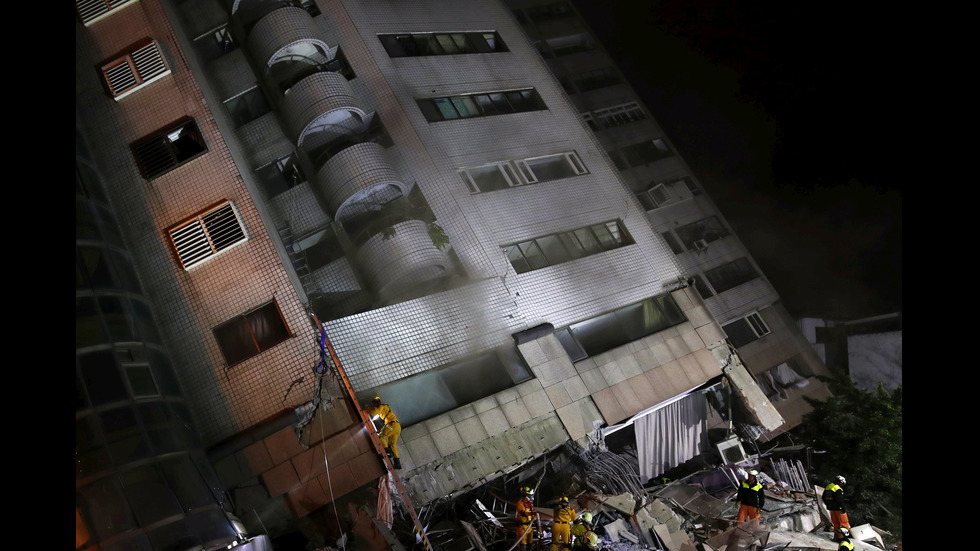 Повече от 140 души са в неизвестност след труса в Тайван