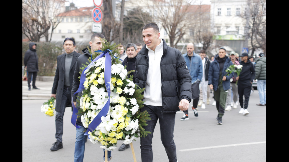 България се прекланя пред паметта на Апостола на свободата