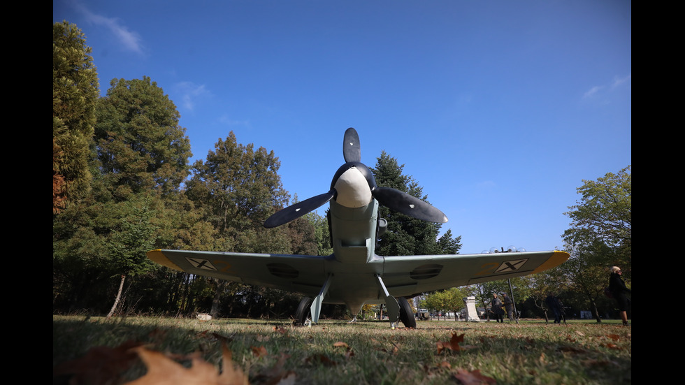 Откриха точно копие на самолета, на който е летял Димитър Списаревски