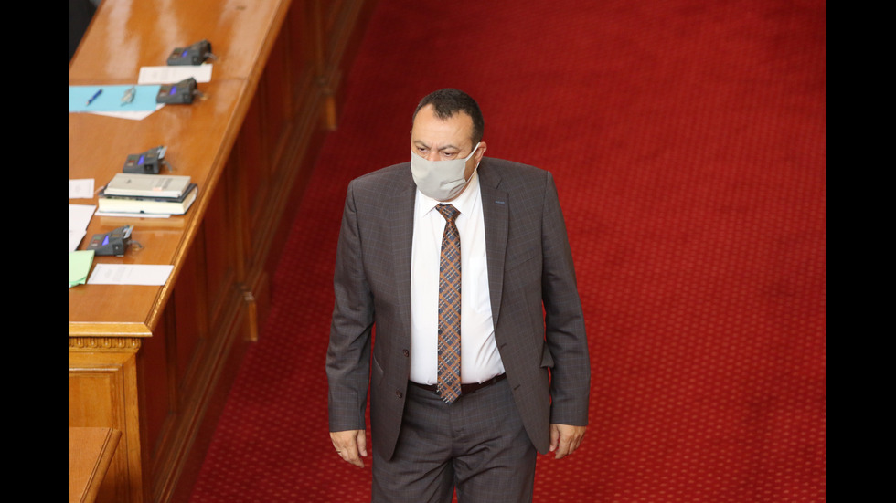 Антиправителствените протести минават в нова фаза