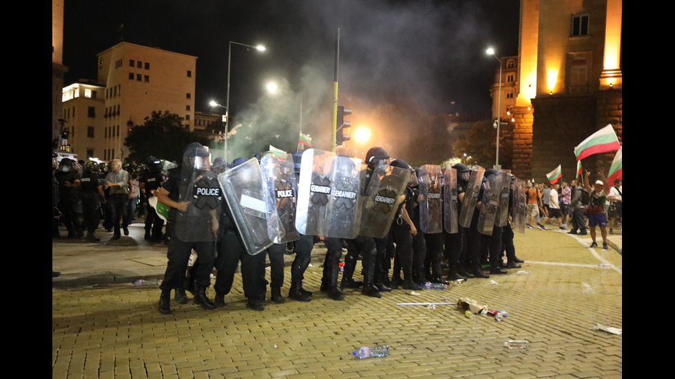 Нова вечер на протести в София