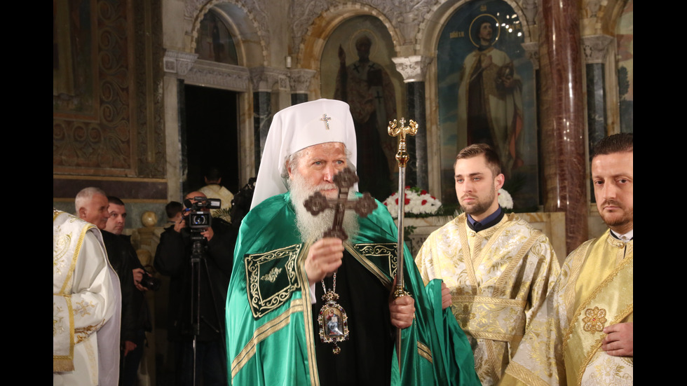 Празнично богослужение в „Св. Александър Невски”