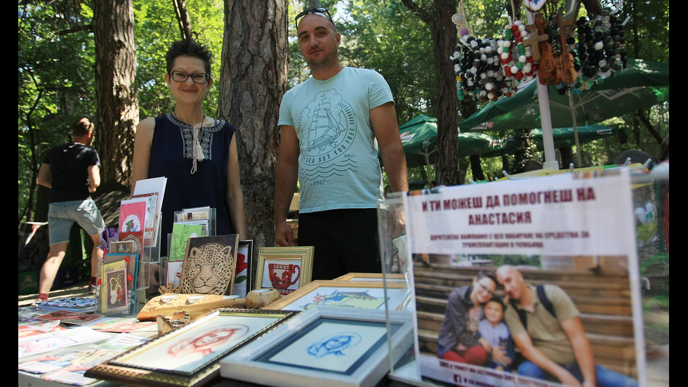 Базар на изкуствата събра артисти в Борисовата градина