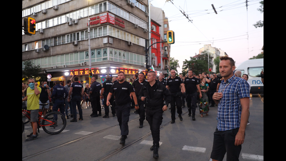 Три протеста в "Триъгълника на властта"