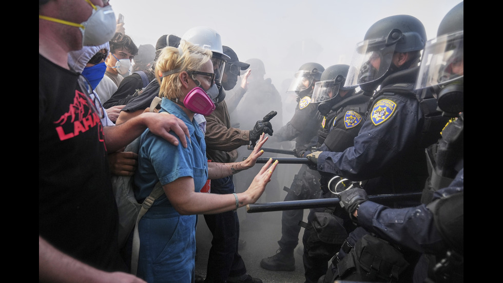 Сблъсъци между Гвардията и протестиращи в Лос Анджелис