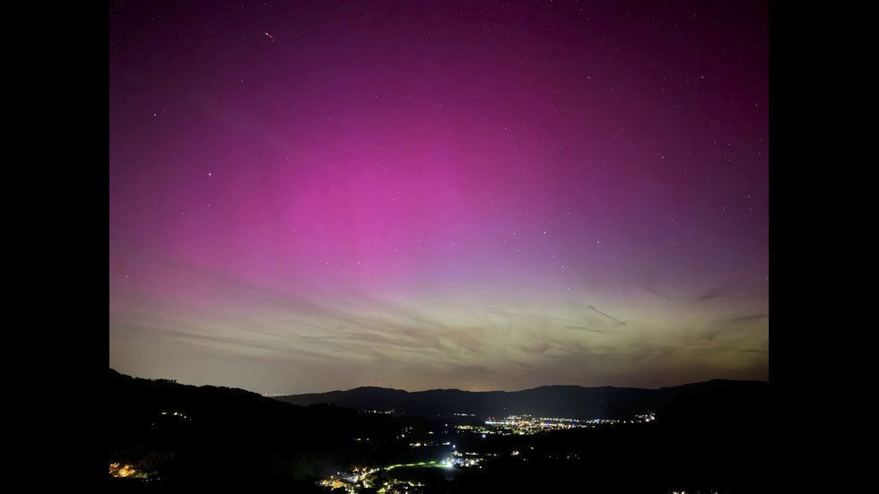 Aurora borealis - художникът на природата