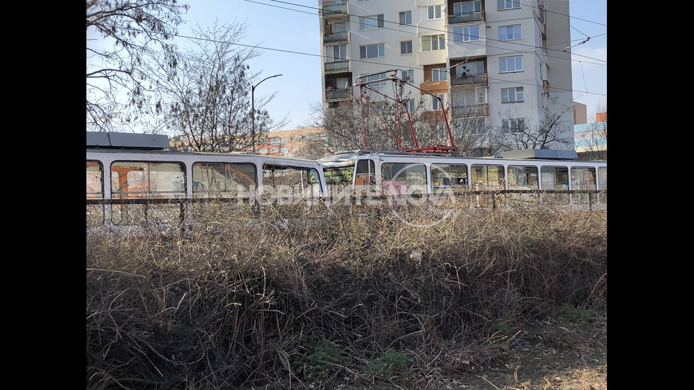 Катастрофа с три трамвая в София