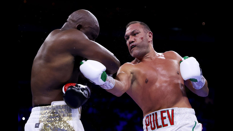 Кобрата срещу Чисора в мач за интернационалната титла на WBA