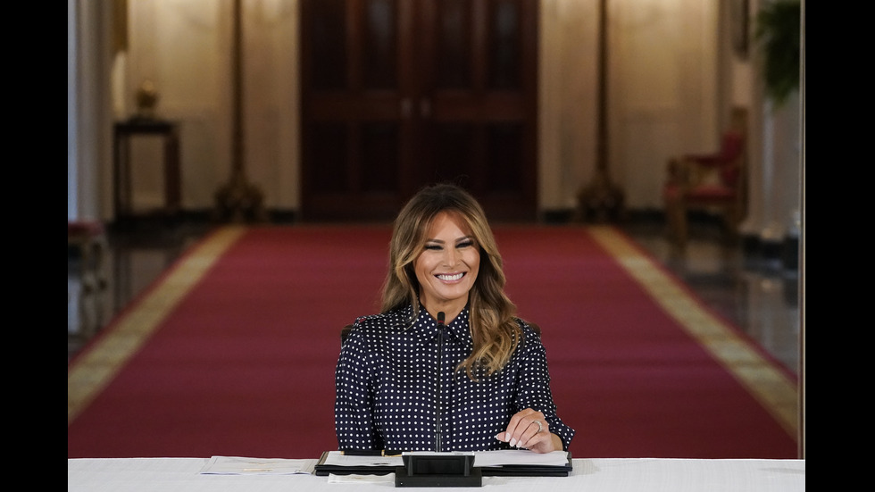 СТИЛ И СЕКСАПИЛ: Мелания Тръмп като първа дама